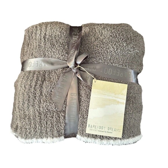 Barefoot Dreams CozyChic Throw Blanket Contrast Tip 45"x60" Moss/White NEW - Picture 1 of 3